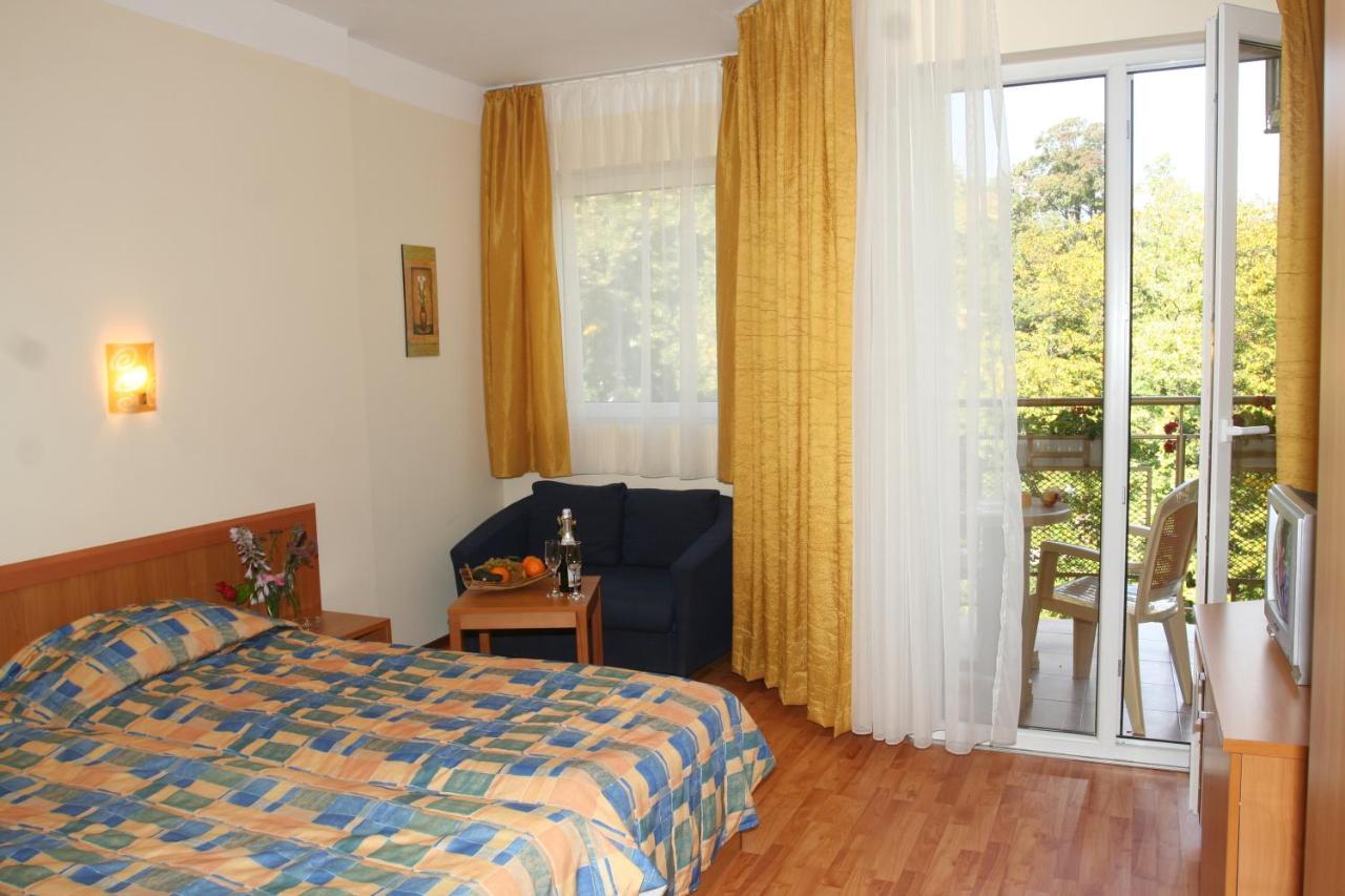Joya Park Apartments Golden Sands Exterior foto